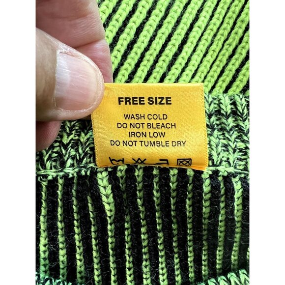 NEOITY Crewneck Sweater in Green Black - Picture 4 of 4